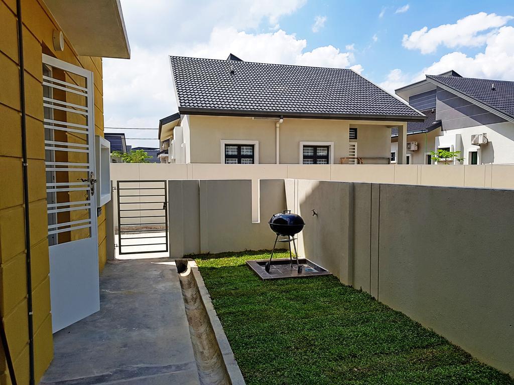 Selendang In Krubong Near Std Hang Jebat, Mitc & Utem Malacca Δωμάτιο φωτογραφία